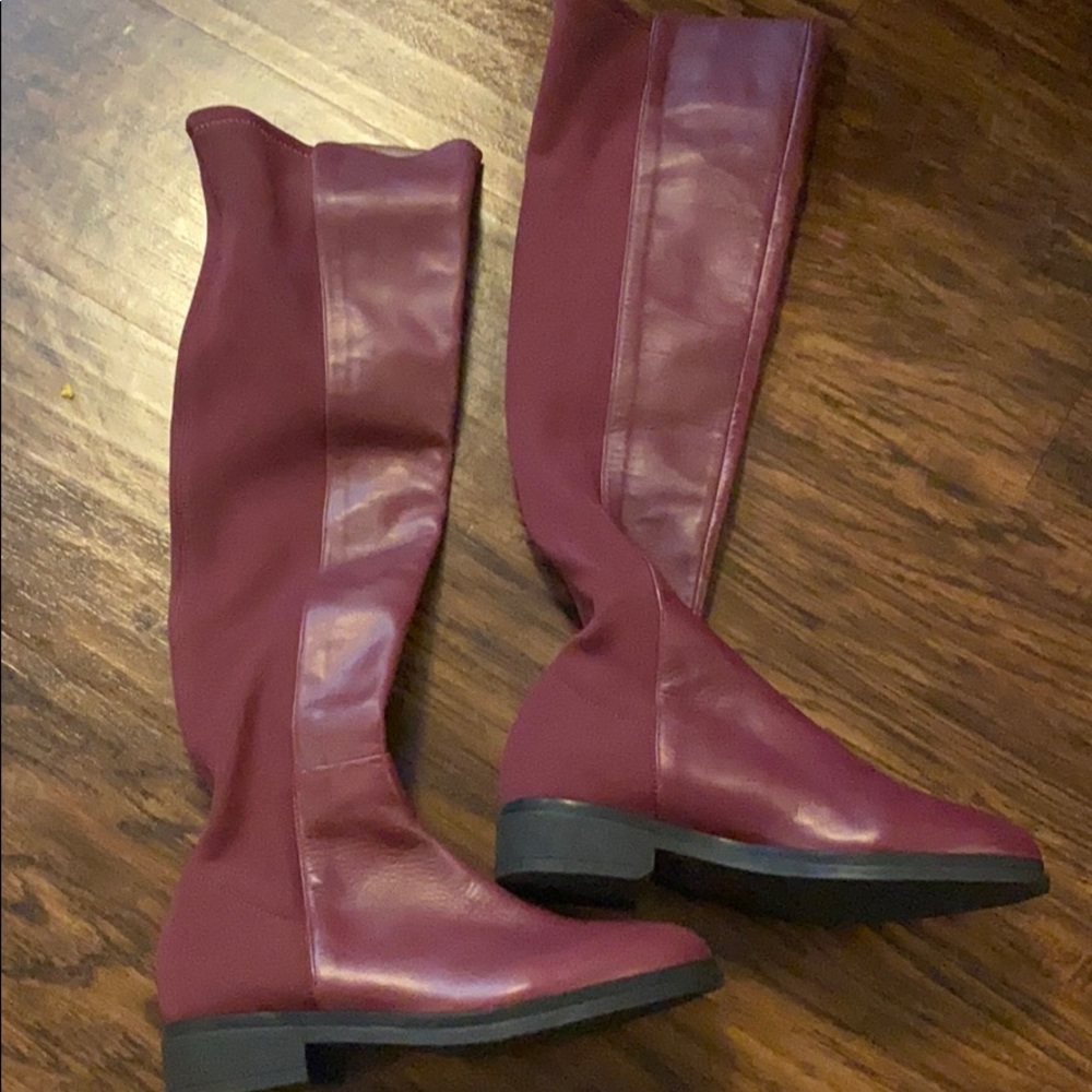BCBG never been worn, over the knee boots
